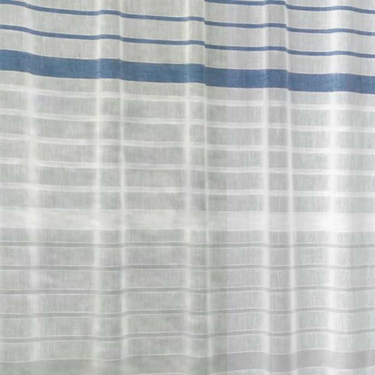 Nahaufnahme Fertigschal "Webstreifen" blau von Albani - Vorhang mit verdeckten Schlaufen