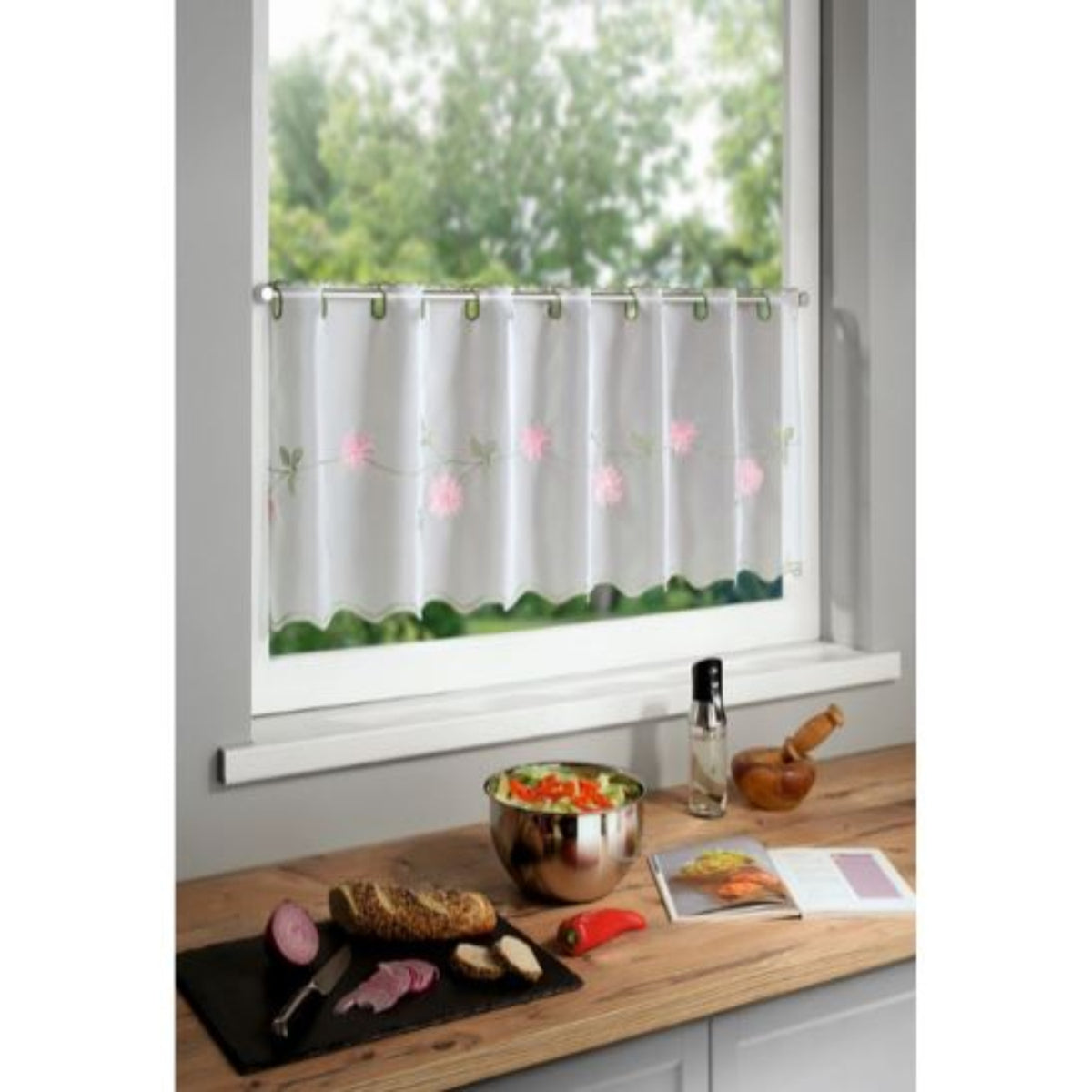 Stick-Panneau Telma - Scheibengardine mit Blumenmotiv von Albani für Küche und Bad