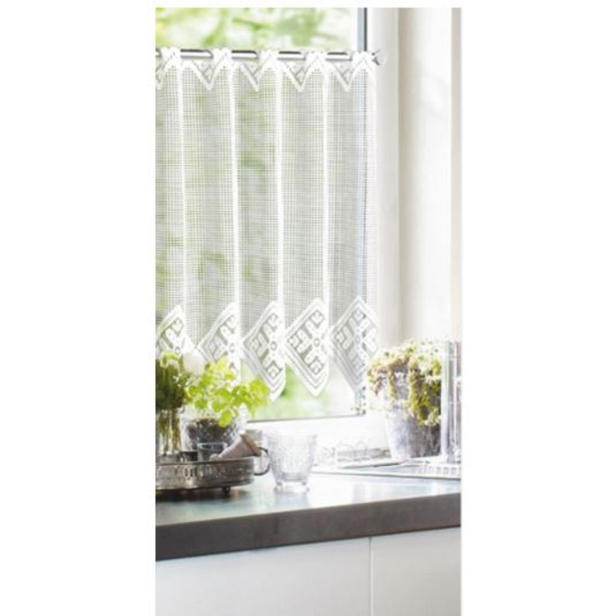 Weiße Scheibengardine Angelao/Mario von Albani für kleine Fenster