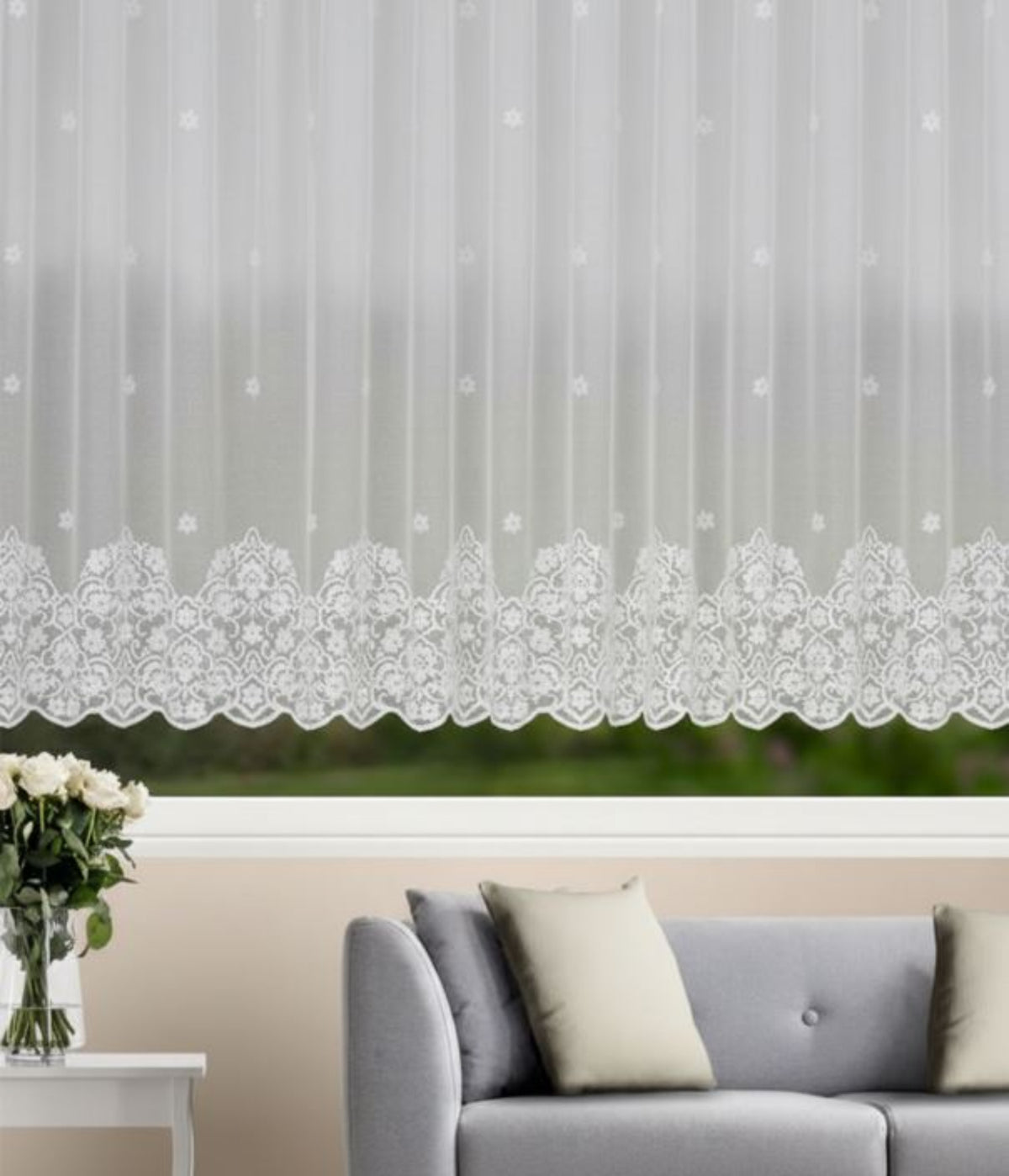Fertigstore Floral von Albani - weiße Gardine mit Kräuselband